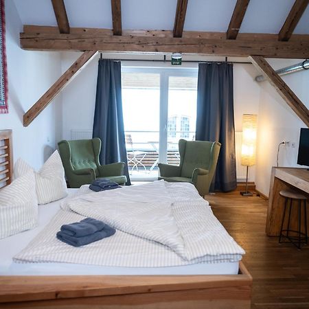 Alte Kass Hotel & Kaffeehaus Neidlingen ภายนอก รูปภาพ