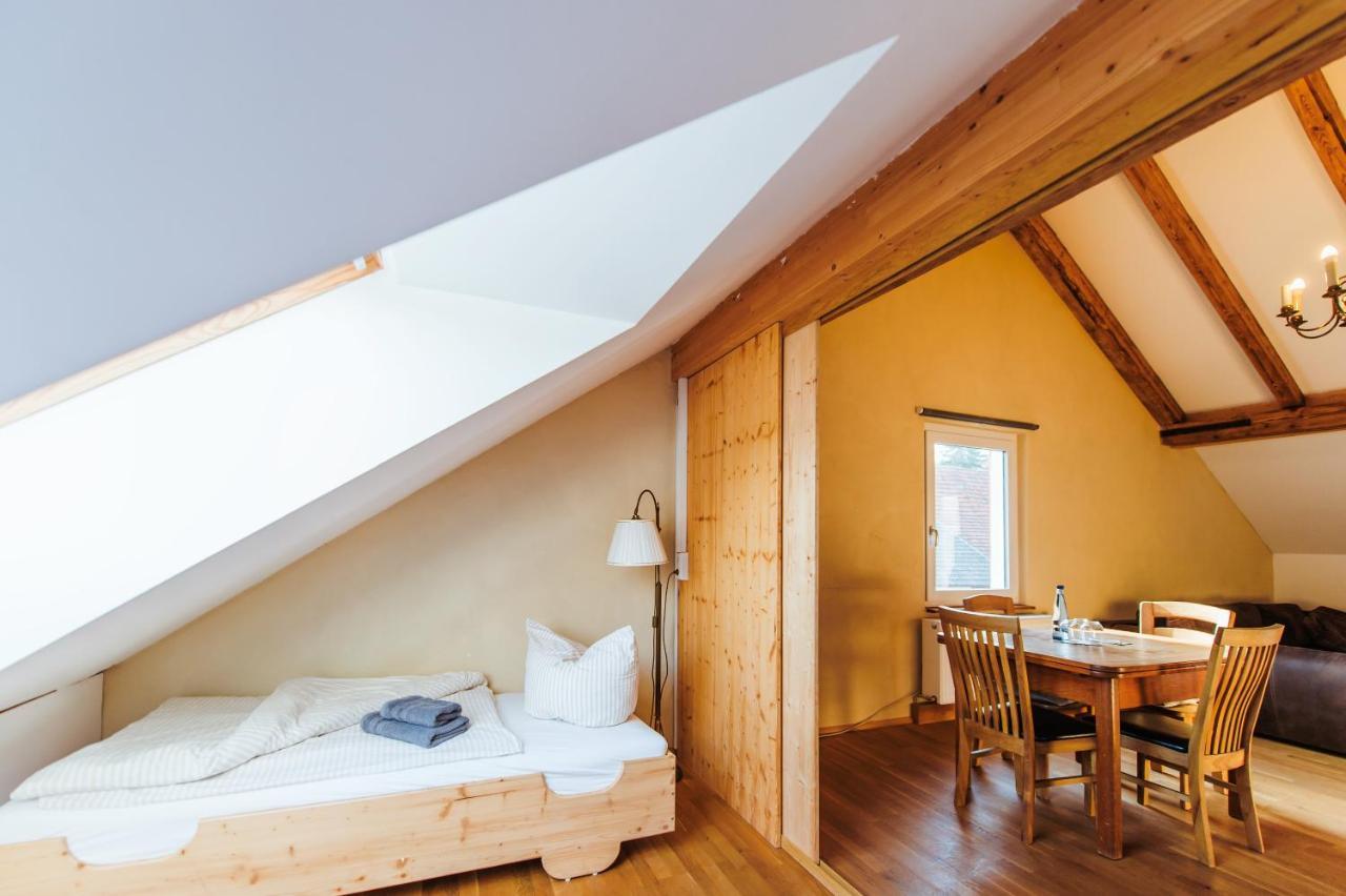 Alte Kass Hotel & Kaffeehaus Neidlingen ภายนอก รูปภาพ