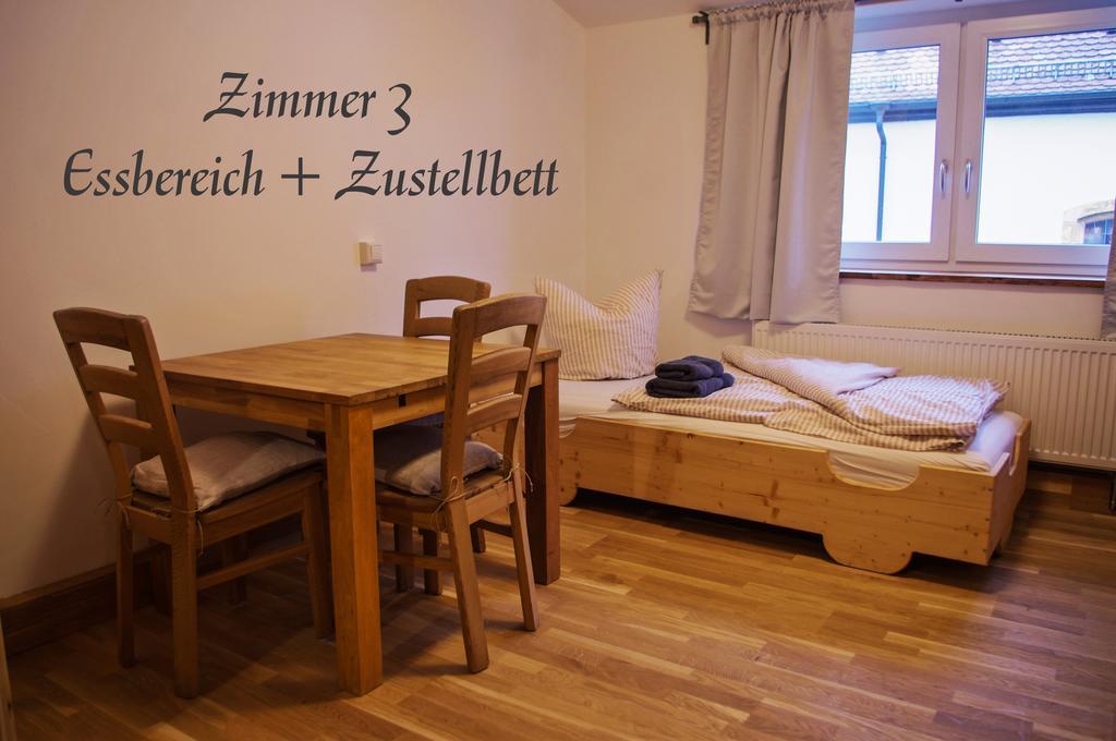 Alte Kass Hotel & Kaffeehaus Neidlingen ภายนอก รูปภาพ