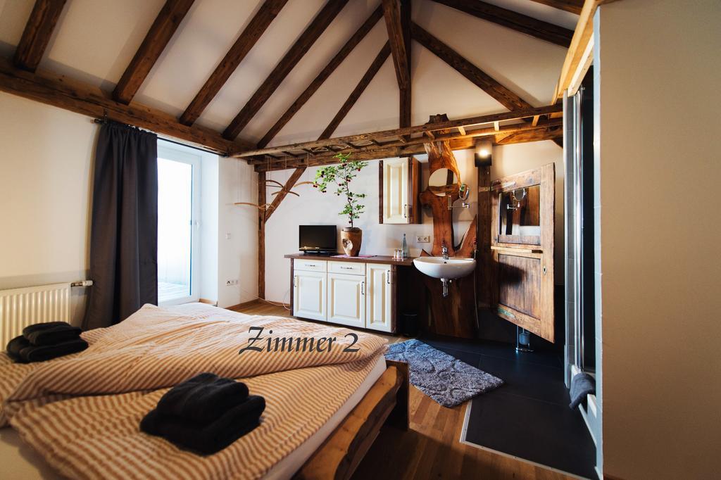 Alte Kass Hotel & Kaffeehaus Neidlingen ภายนอก รูปภาพ