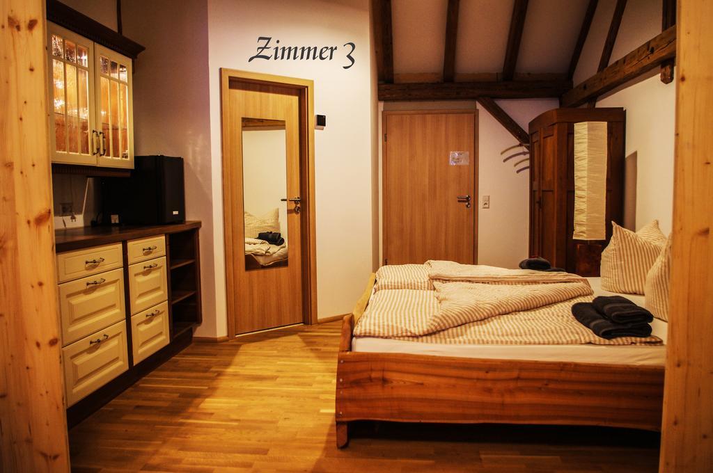 Alte Kass Hotel & Kaffeehaus Neidlingen ภายนอก รูปภาพ